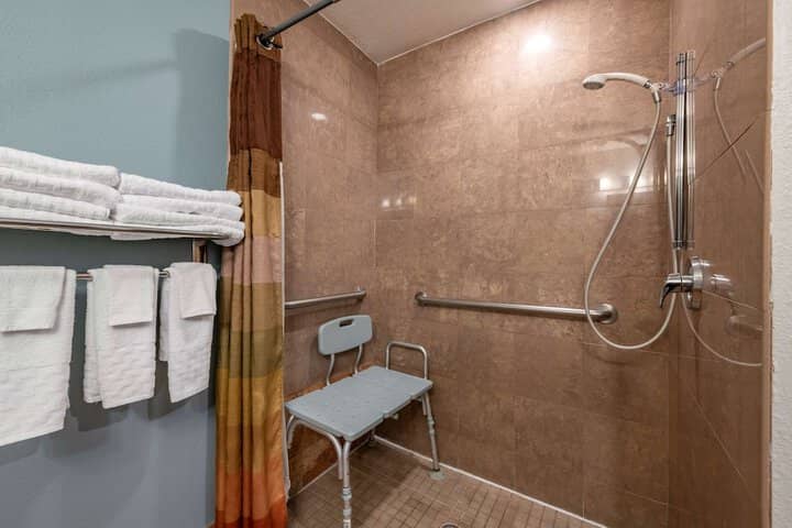 Room 20 of 30